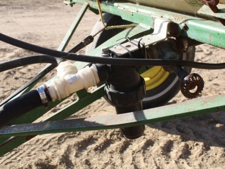 john-deere-200-image-9