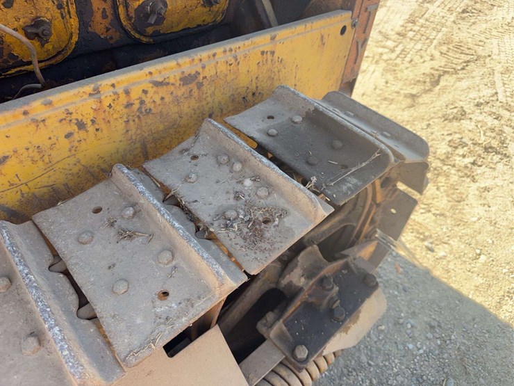 caterpillar-20-image-11