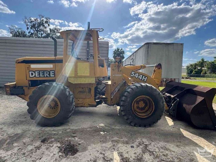 1999-deere-544h-image-4