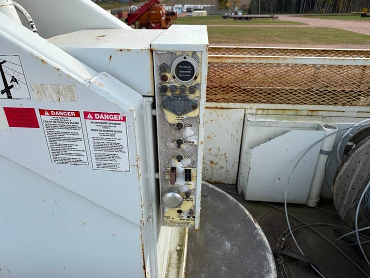 2008-international-durastar-4300-image-45