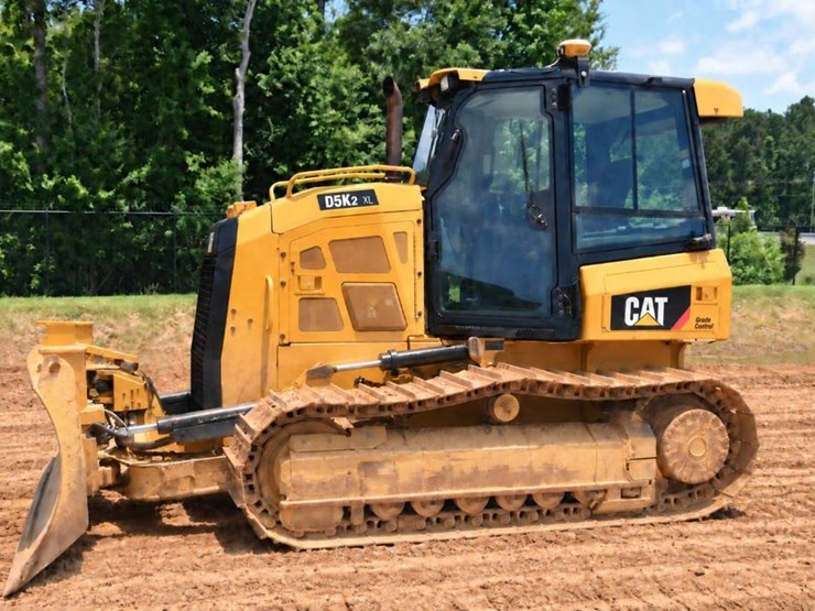 2018-caterpillar-d5k2-xl-image-1