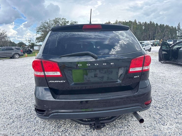 2017-dodge-journey-image-25