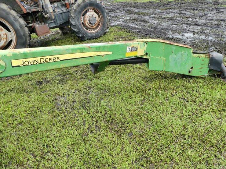 john-deere-630-image-9