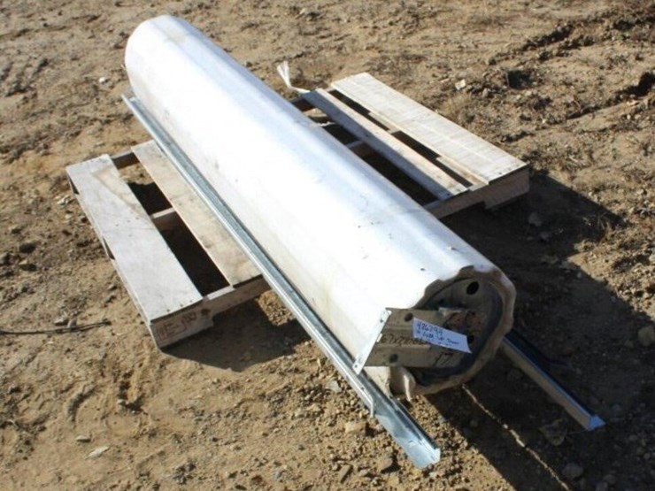 roll-up-door-6-1/2'-x-7'-image-1