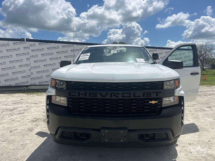 2022-chevrolet-silverado-1500-image-24