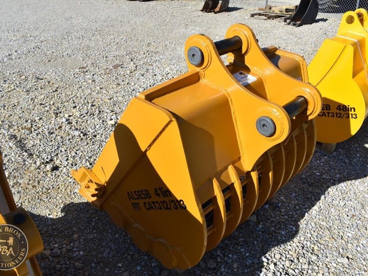 caterpillar-312-image-3