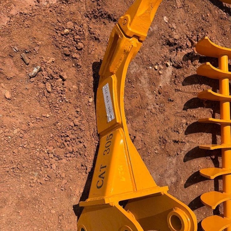 CATERPILLAR 305