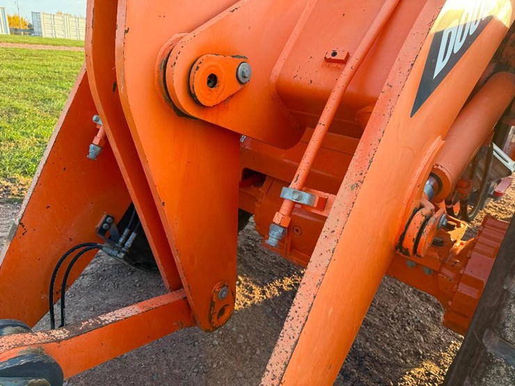 2017-doosan-dl250-5-image-26