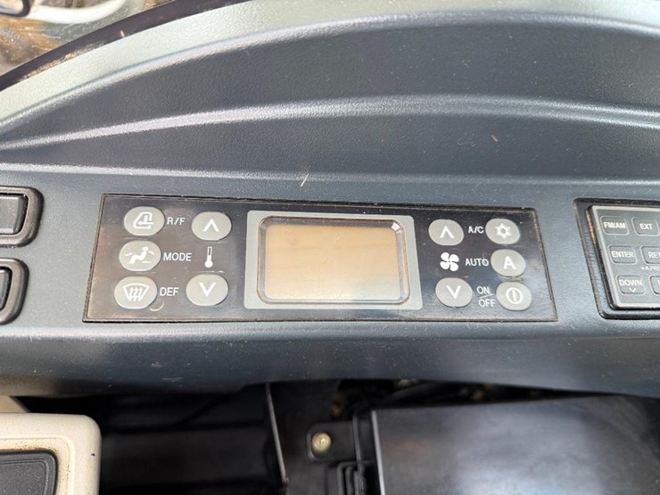 kobelco-sk210-lc-10-image-57