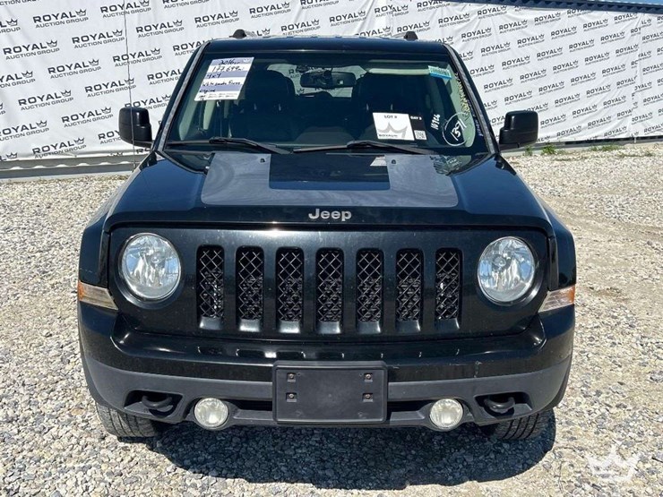 2016-jeep-patriot-image-26