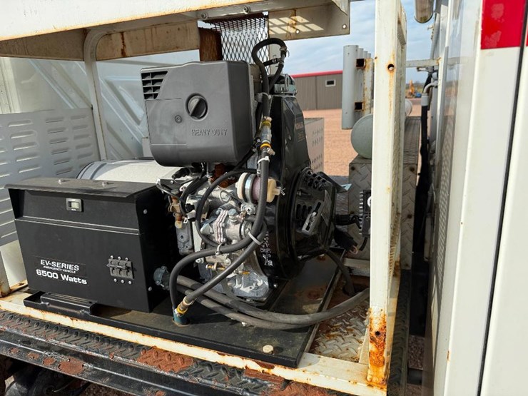 2008-international-durastar-4300-image-29