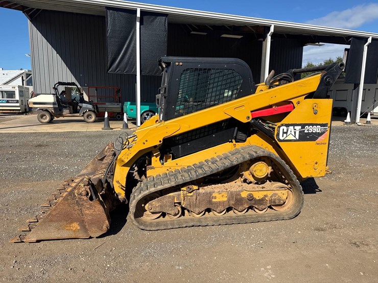 2016-caterpillar-299d2-image-2