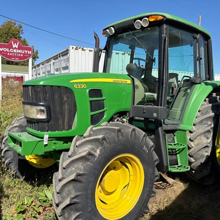 JOHN DEERE 6330
