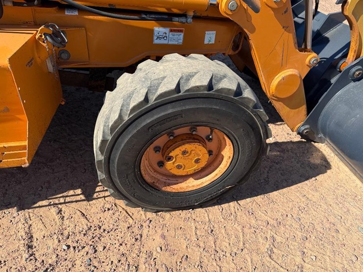 case-570m-xt-image-9