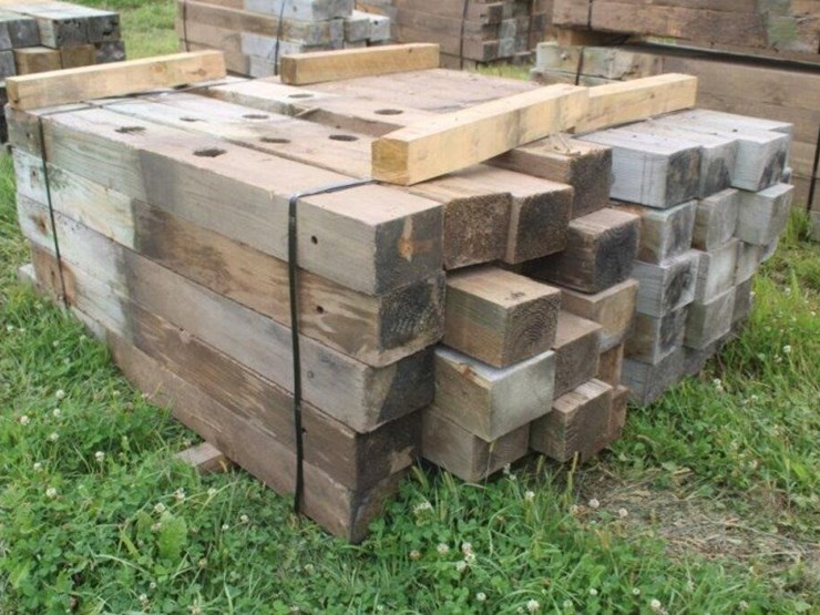 (2)-bundles-of-guardrail-posts-6''x8''x6'-long-image-4