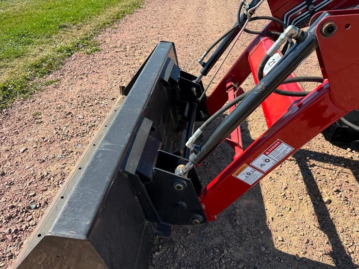 case-ih-farmall-40a-image-15