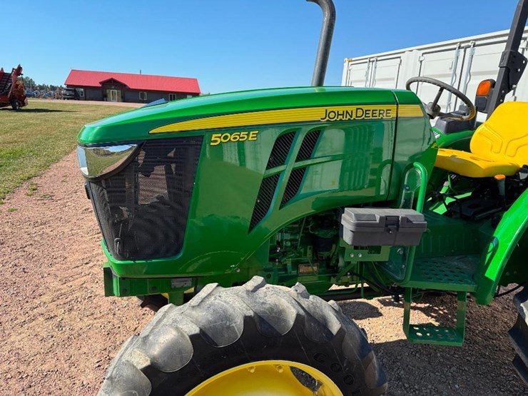 john-deere-5065e-image-13