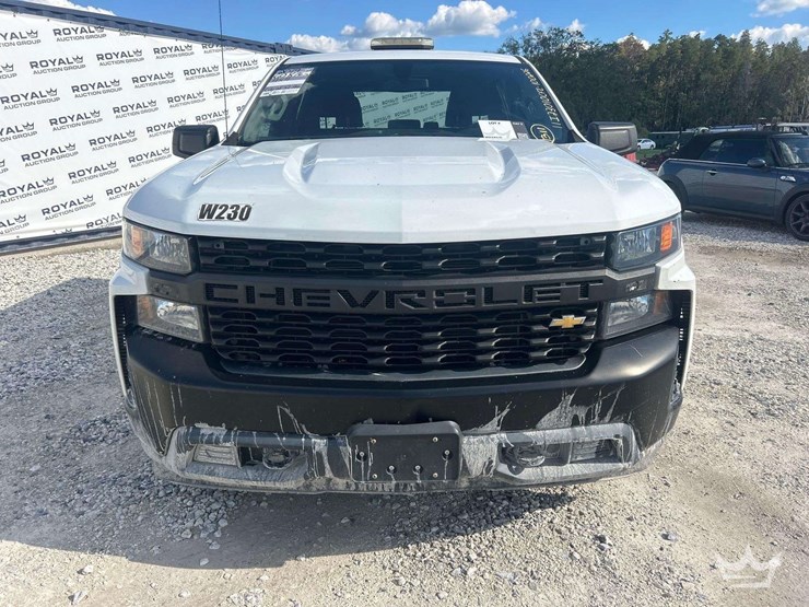 2019-chevrolet-silverado-1500-image-29