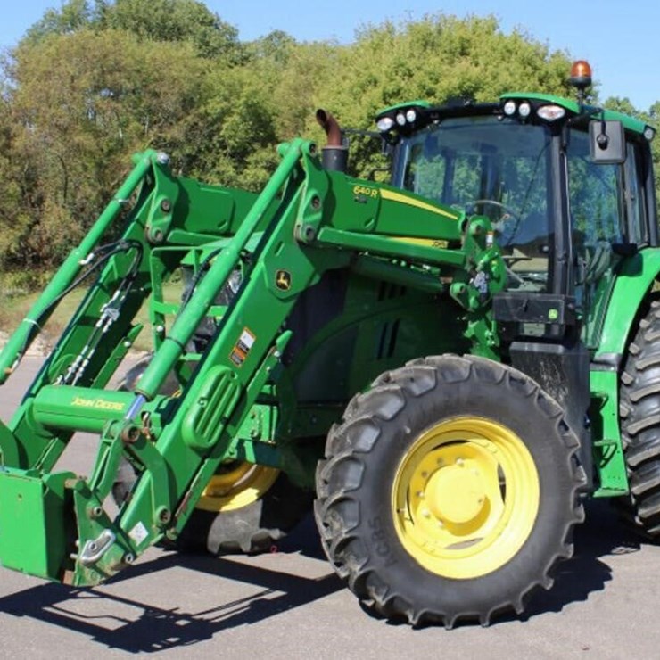 JOHN DEERE 6155M