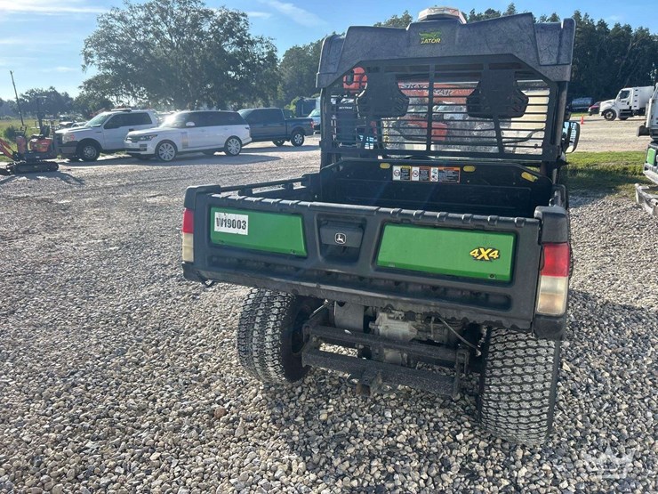 2019-john-deere-hpx615e-4x4-gas-utility-cart-image-15
