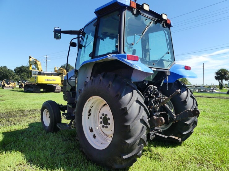 new-holland-t5.100-image-4