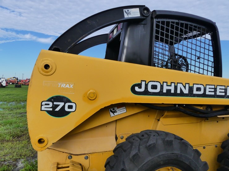 deere-270-image-7