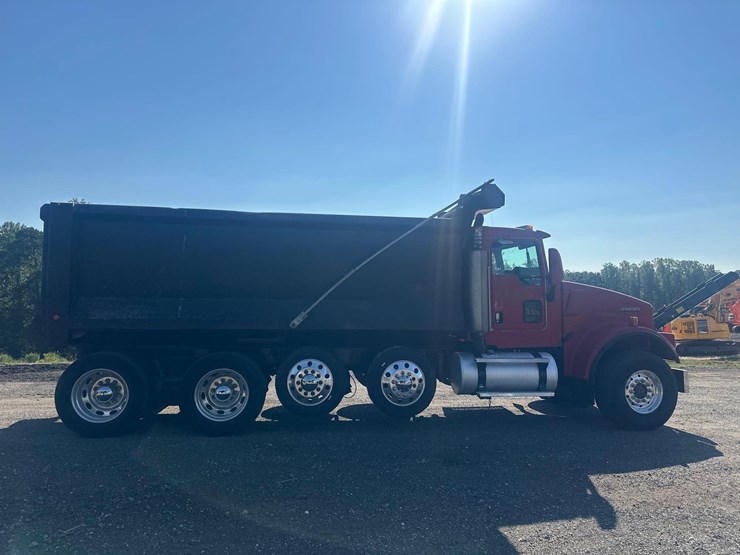 2004-kenworth-w900-image-10