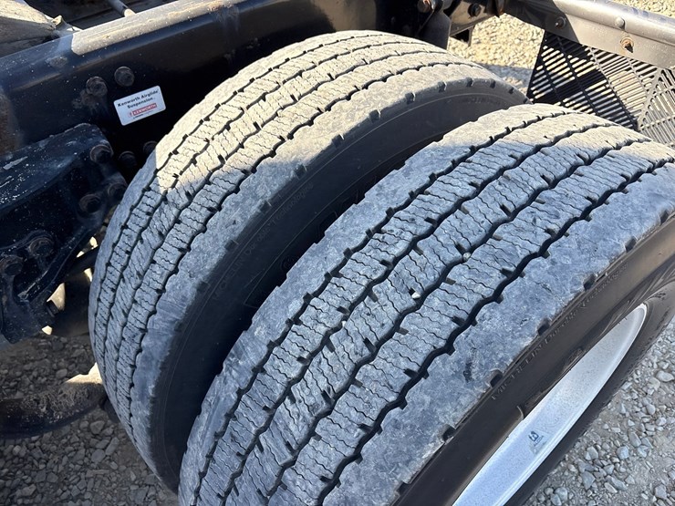 2018-kenworth-t680-image-93