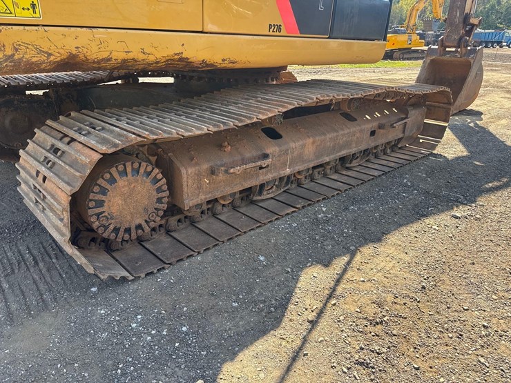 2013-caterpillar-320el-image-20
