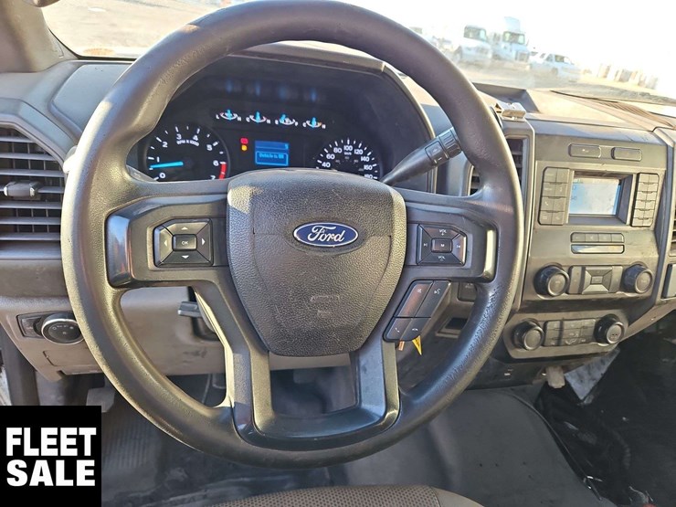 2021-ford-f350-image-19