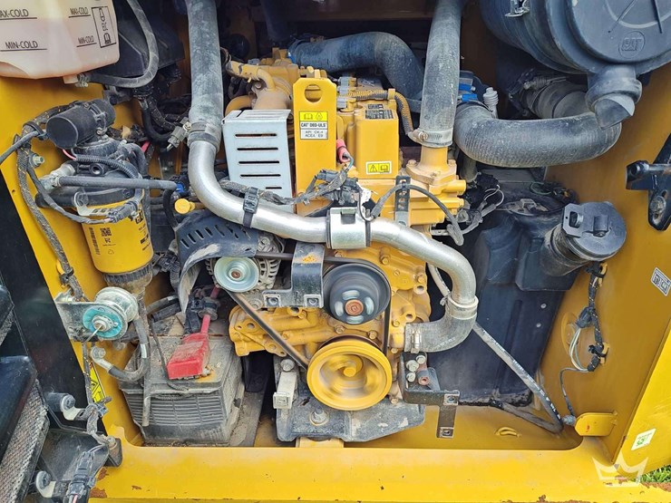 2023-caterpillar-289d3-image-28