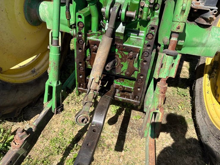 john-deere-6405-image-13