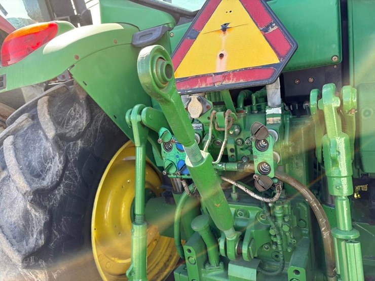 john-deere-6330-image-24