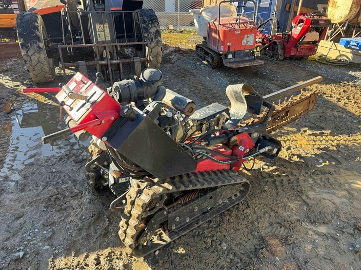 2015-baretto-2024tk-36"-track-trencher-image-5