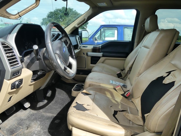 2015-ford-f150-lariat-image-11