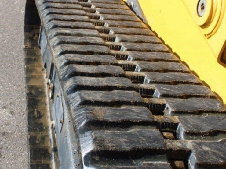 2024-deere-333g-image-41