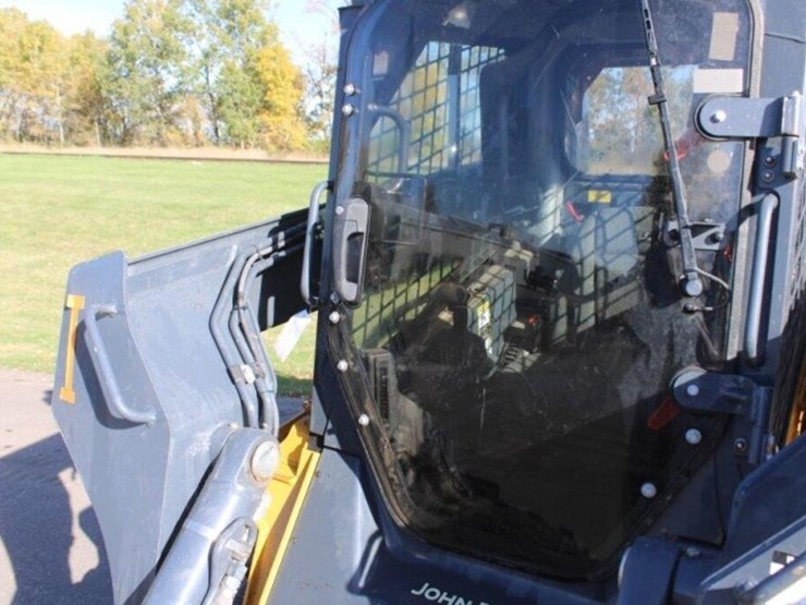 2024-deere-333g-image-45