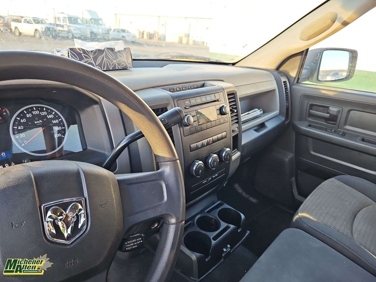 2010-dodge-ram-1500-image-29