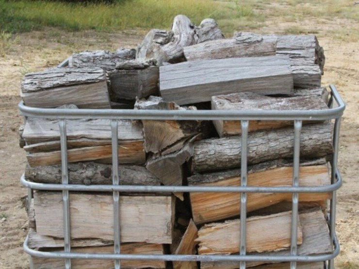 mixed-white-&-red-oak-firewood-in-metal-pallet-tot-image-6