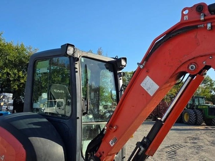 2017-kubota-kx040-4-image-35