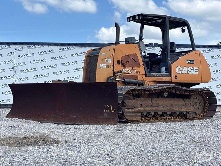 2020-case-850m-wt-image-1