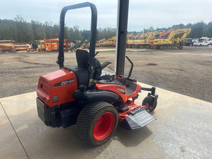 kubota-zd1211-image-4