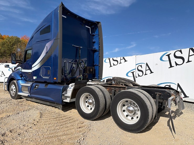 2018-kenworth-t680-image-3