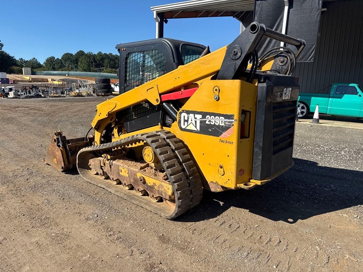 2016-caterpillar-299d2-image-4