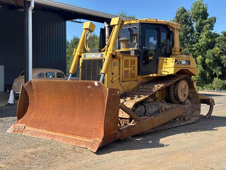 2000-caterpillar-d6r-xl-image-9