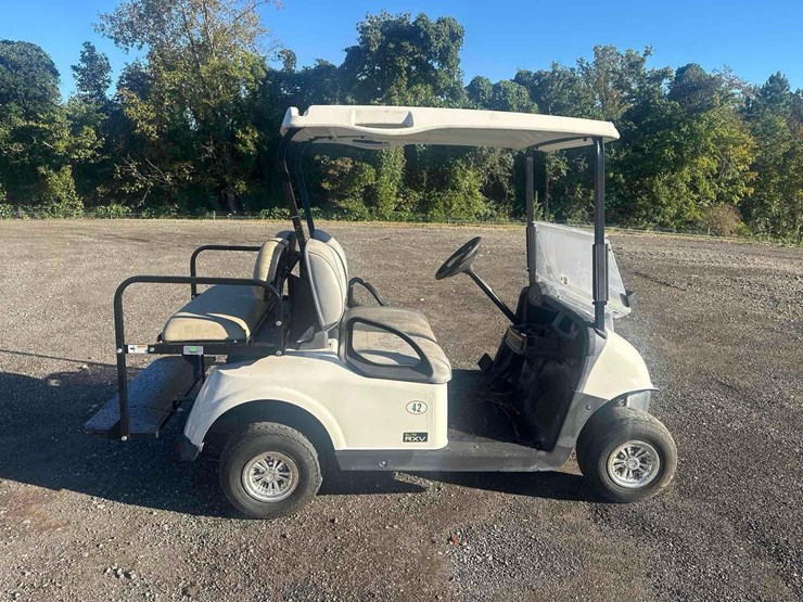 e-z-go-elite-rxv-4-passenger-golf-cart-image-12