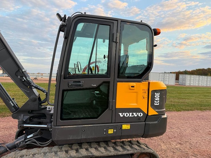 volvo-ec60e-image-23