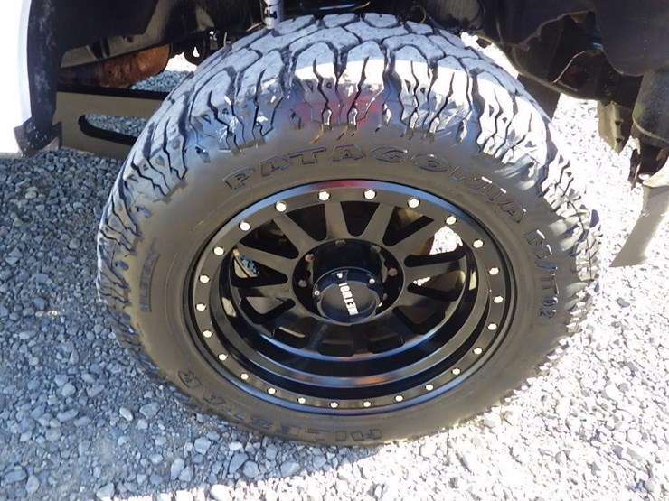2020-ford-f350-image-22