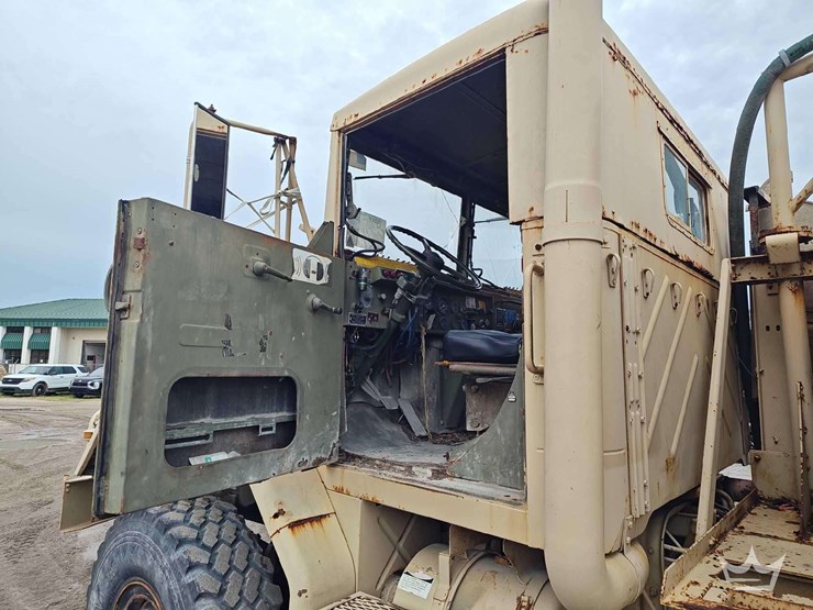 1987-am-general-corp-m9235-6x6-1,600-gallon-t/a-water-truck-image-22