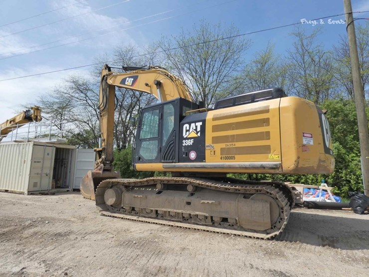 2017-caterpillar-336fl-image-1